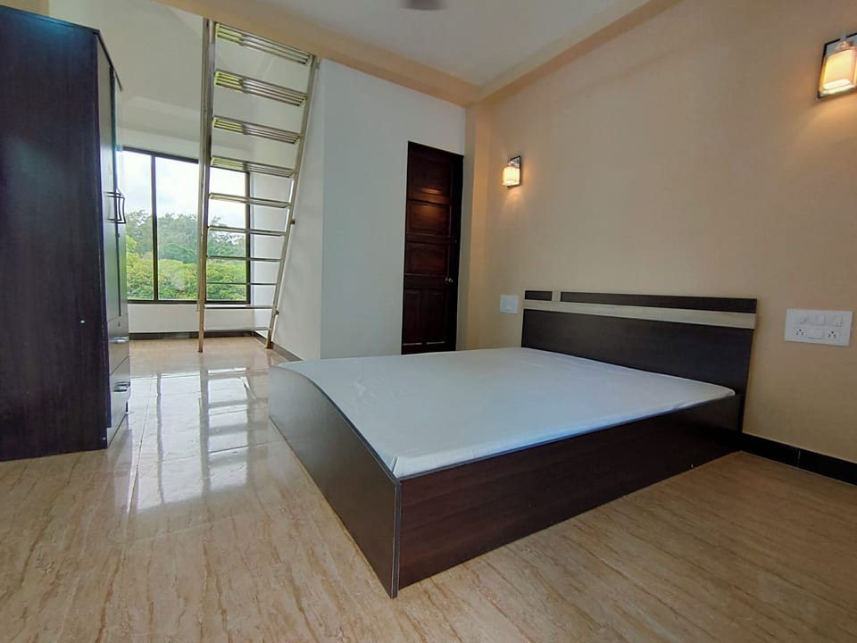 Family Room, Lake View | Free WiFi, bed sheets