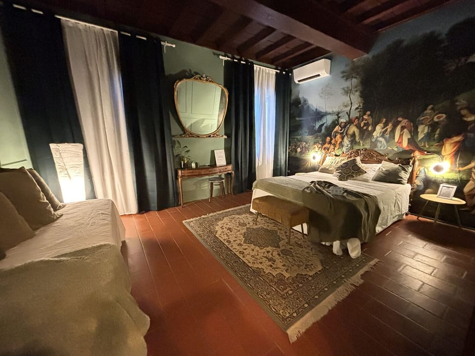 Classic Double Room, 1 Queen Bed, Air conditioning, Pool View | Minibar, individually decorated, individually furnished, desk