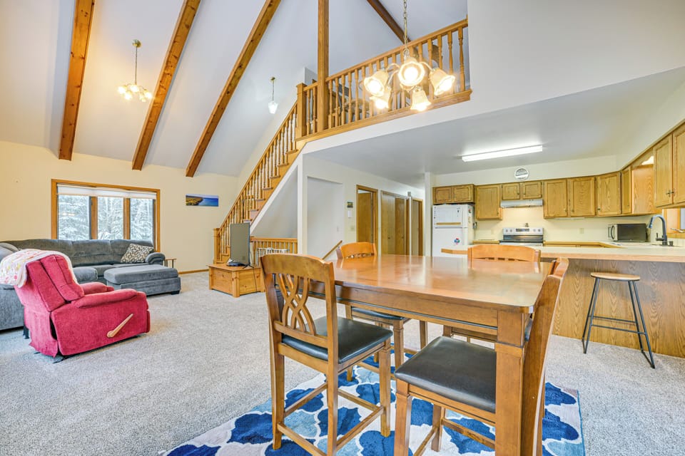 House (2 Bedrooms) | Interior