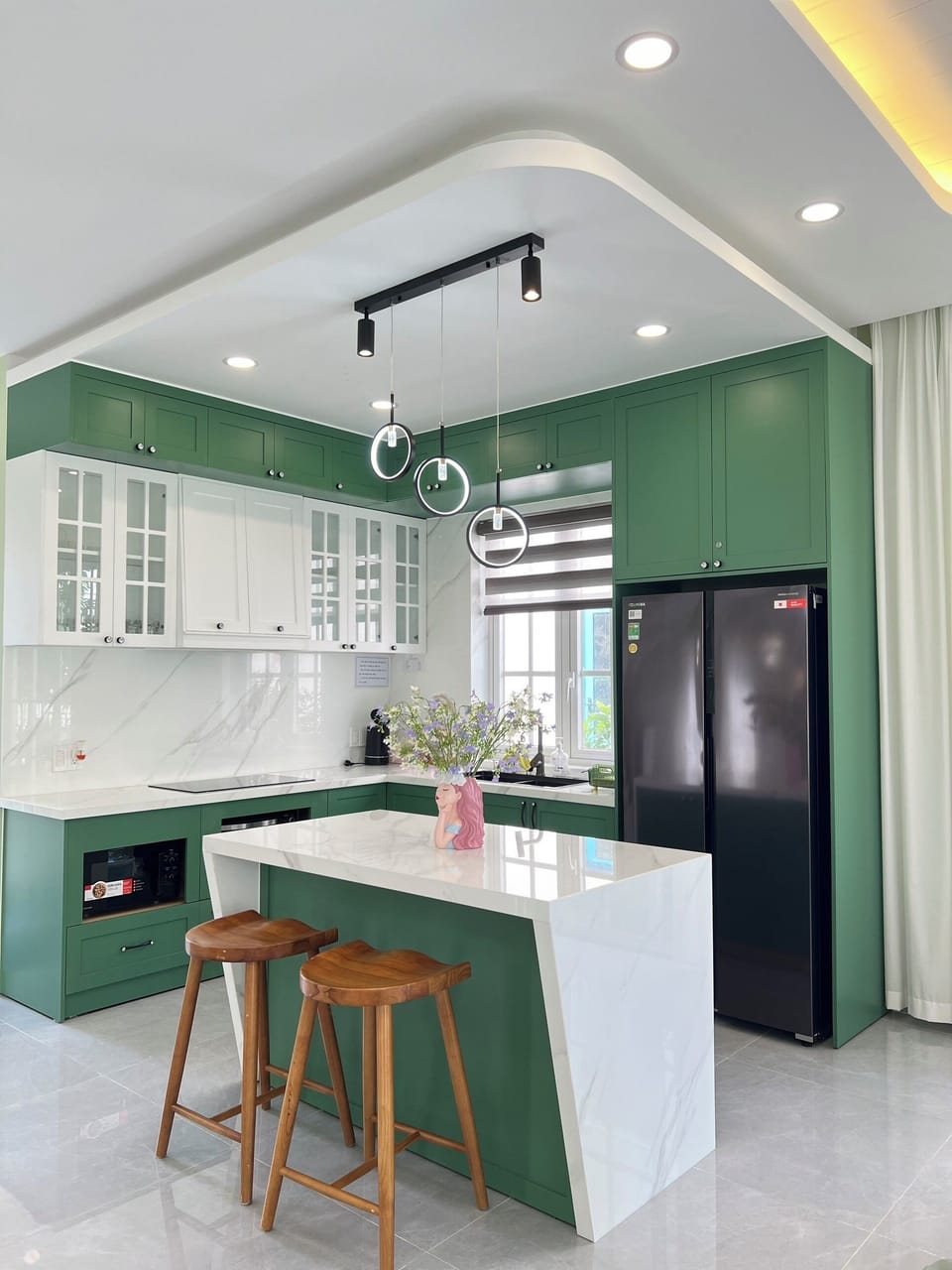 Family Villa, 3 Bedrooms, Garden View | Private kitchen | Coffee/tea maker, full-size fridge, microwave, oven