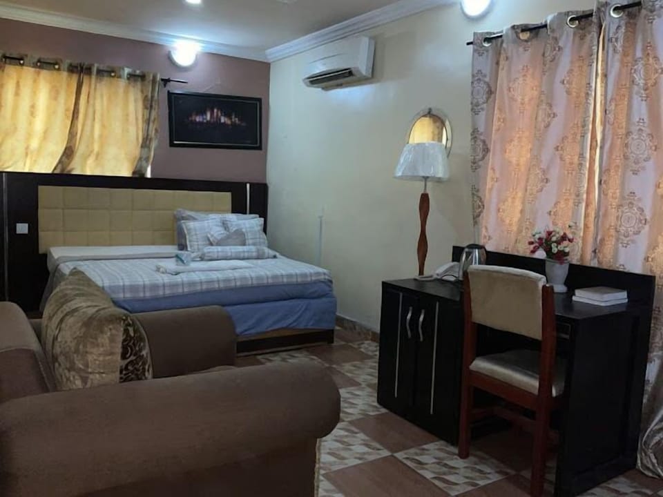 Economy Room, Balcony, City View | Desk, laptop workspace, free WiFi