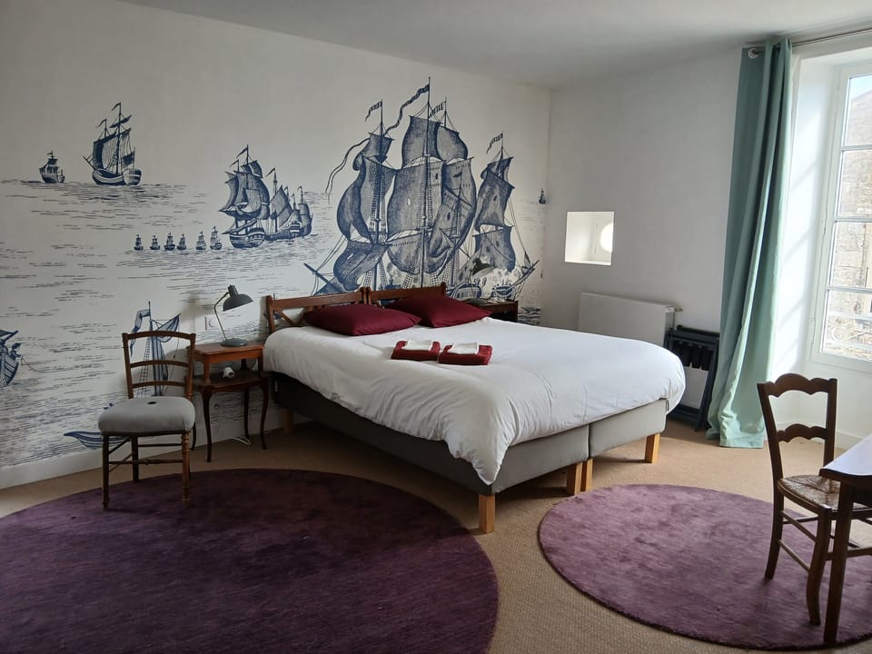 Superior Double or Twin Room, Partial Ocean View | Premium bedding, desk, travel crib, rollaway beds