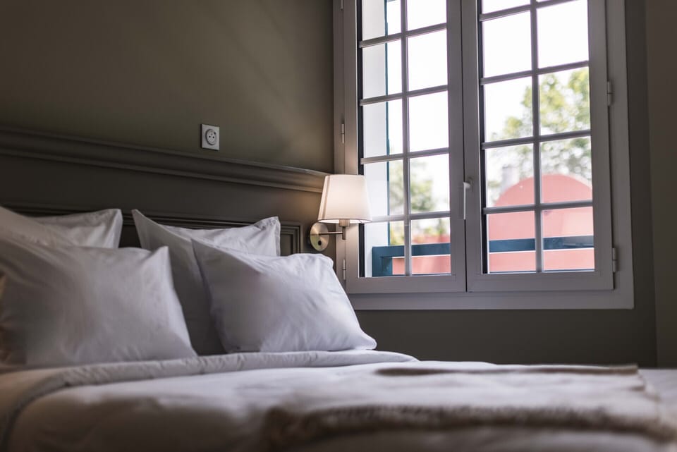 Iron/ironing board, free WiFi