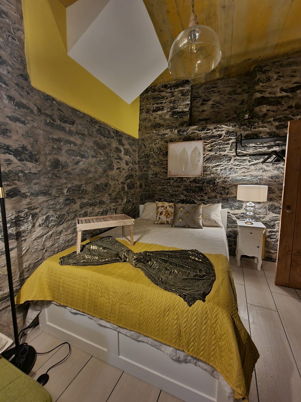 Room, 1 Bedroom, Smoking, Balcony | 1 bedroom
