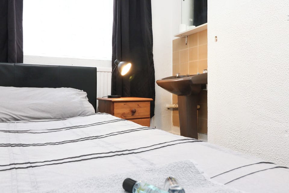 Double Room | Free WiFi