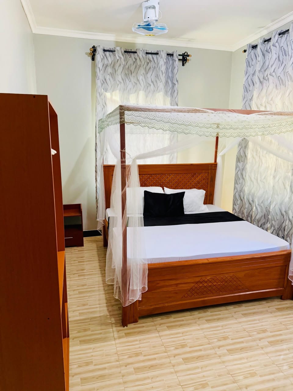 Basic Room, Balcony | Desk, iron/ironing board, free WiFi