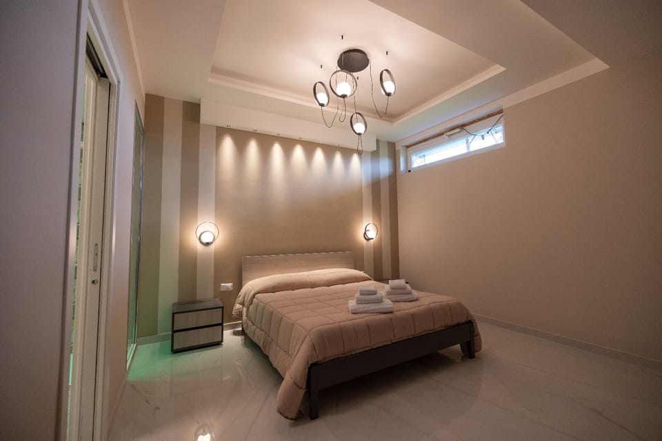 Superior Double Room, Garden View | Desk, laptop workspace, free WiFi