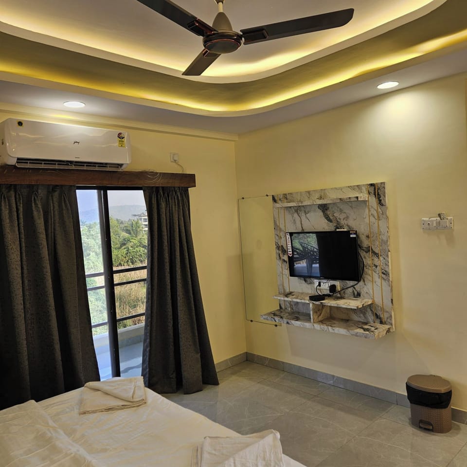 Deluxe Room, Balcony
