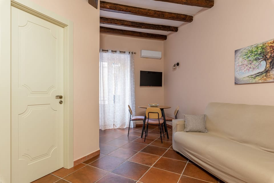 House | 1 bedroom