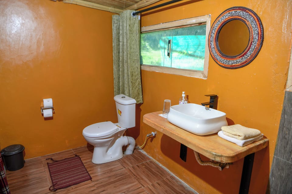 Oldarpoi Mara Camp Luxury tent in Kenya