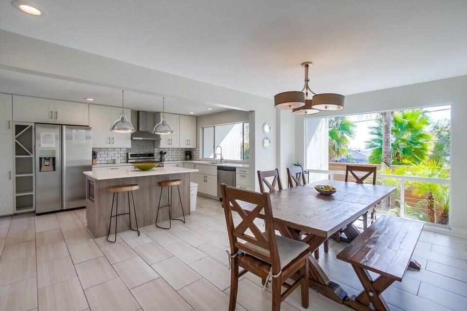 Apartment, Multiple Beds, Patio, Partial Ocean View | Individually decorated, individually furnished