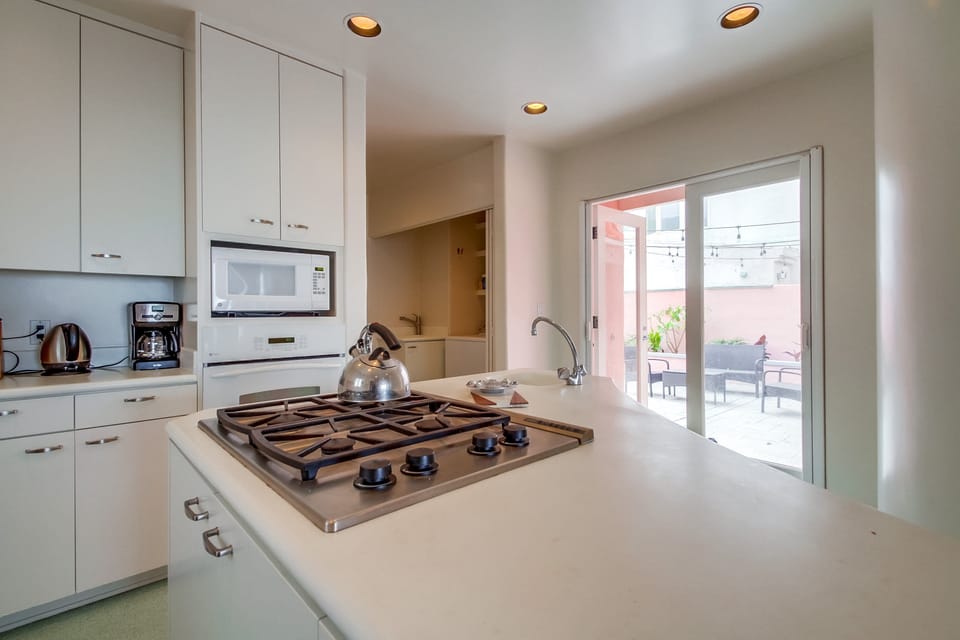 House, Multiple Beds, Patio, Ocean View | Private kitchen | Coffee/tea maker