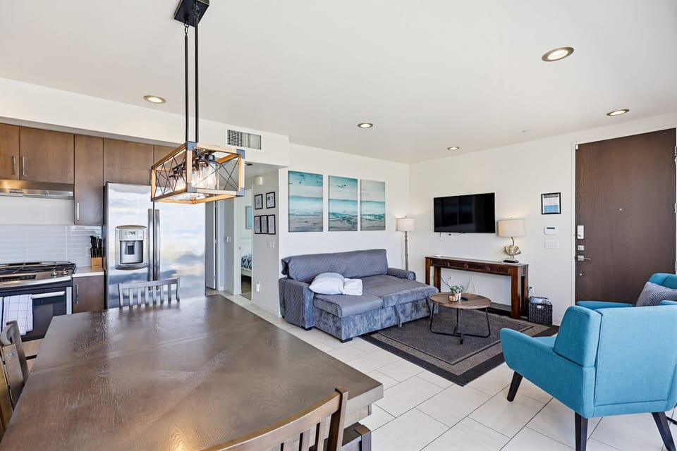 House, Multiple Beds, Balcony, Beach View | Living area