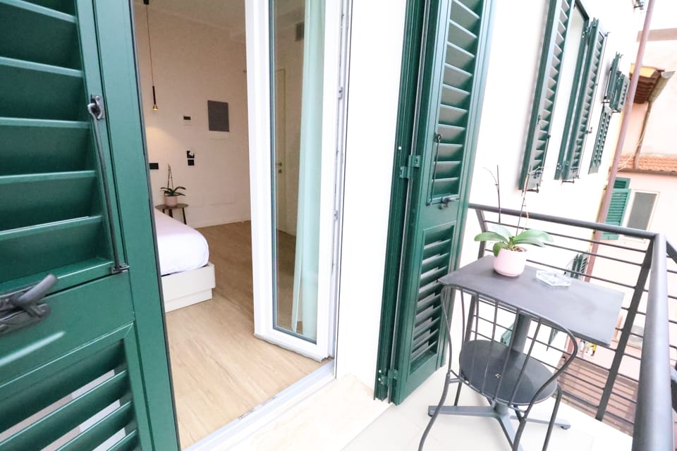 Exclusive Double Room | In-room safe, desk, soundproofing, iron/ironing board