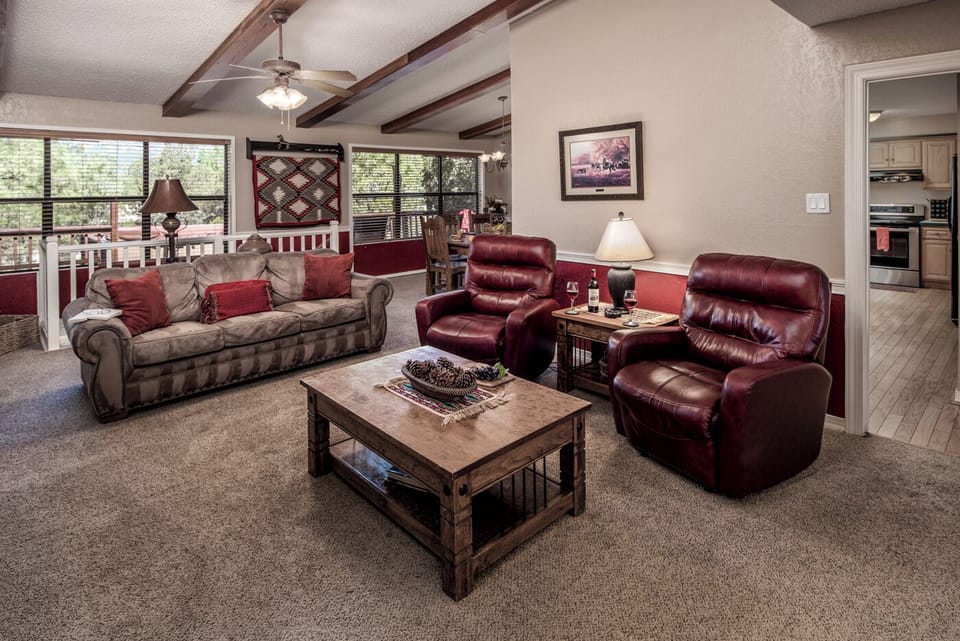 House, Multiple Beds, Hot Tub, Mountain View (Unit 168) | Living area | Fireplace
