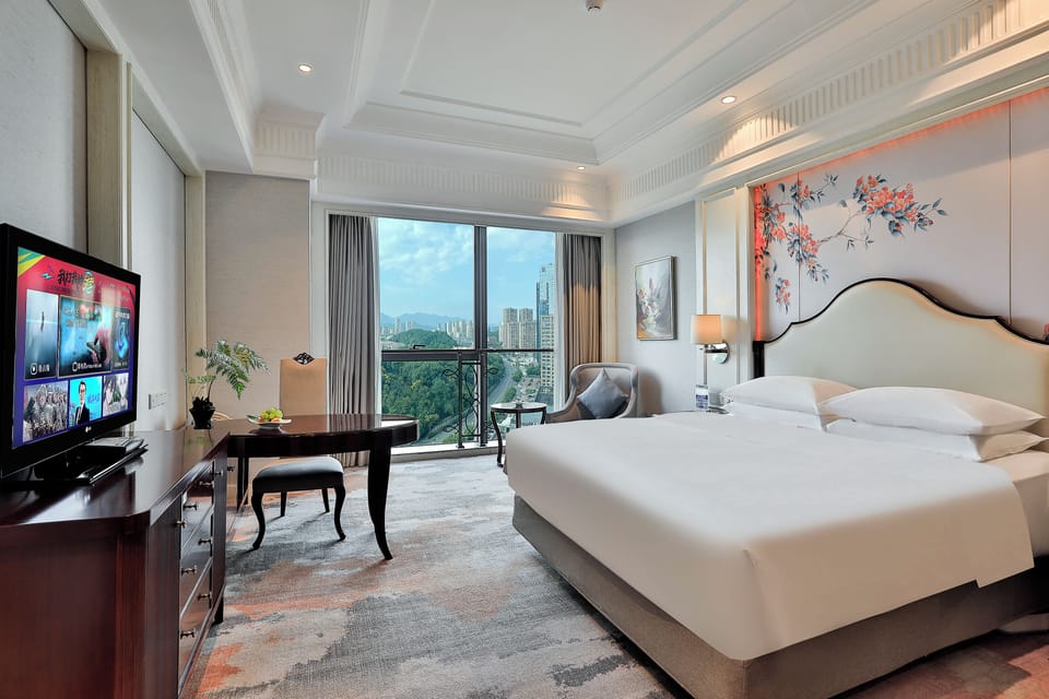 Deluxe Double Room, 1 Queen Bed, Non Smoking, City View | Premium bedding, down comforters, in-room safe, desk