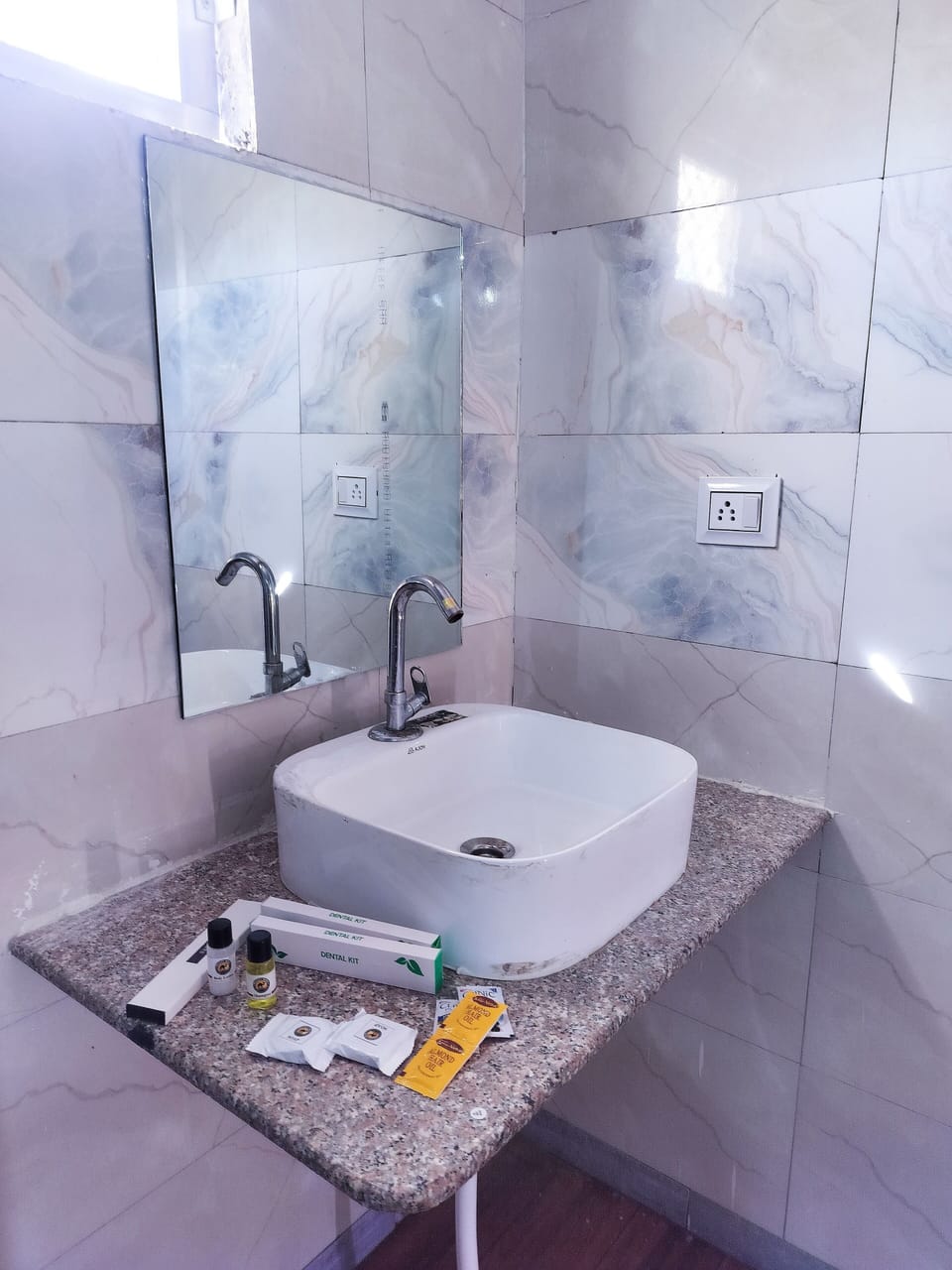 Free toiletries, soap, shampoo, toilet paper