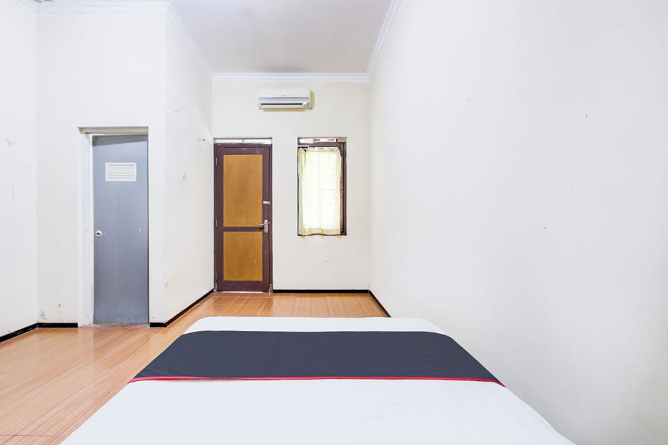 Standard Double Room | Bed sheets