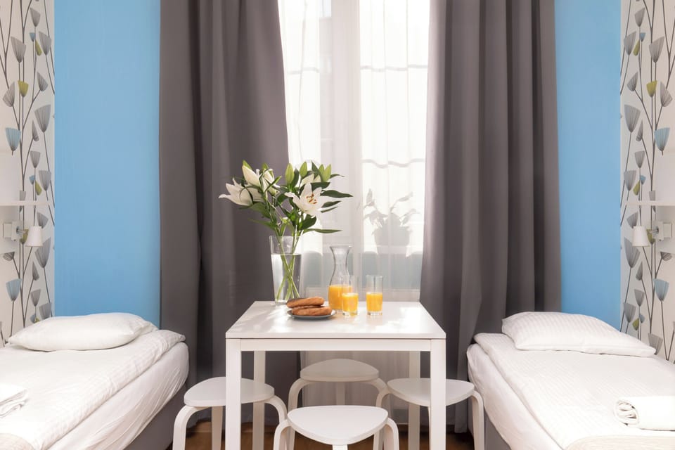 Basic Quadruple Room | Iron/ironing board (on request), WiFi (free)