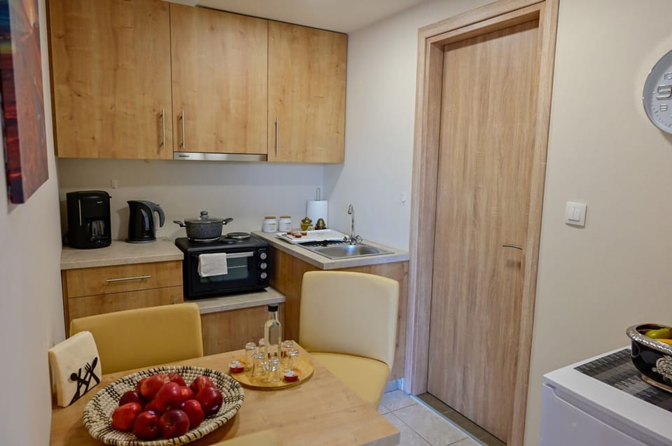House | 1 bedroom