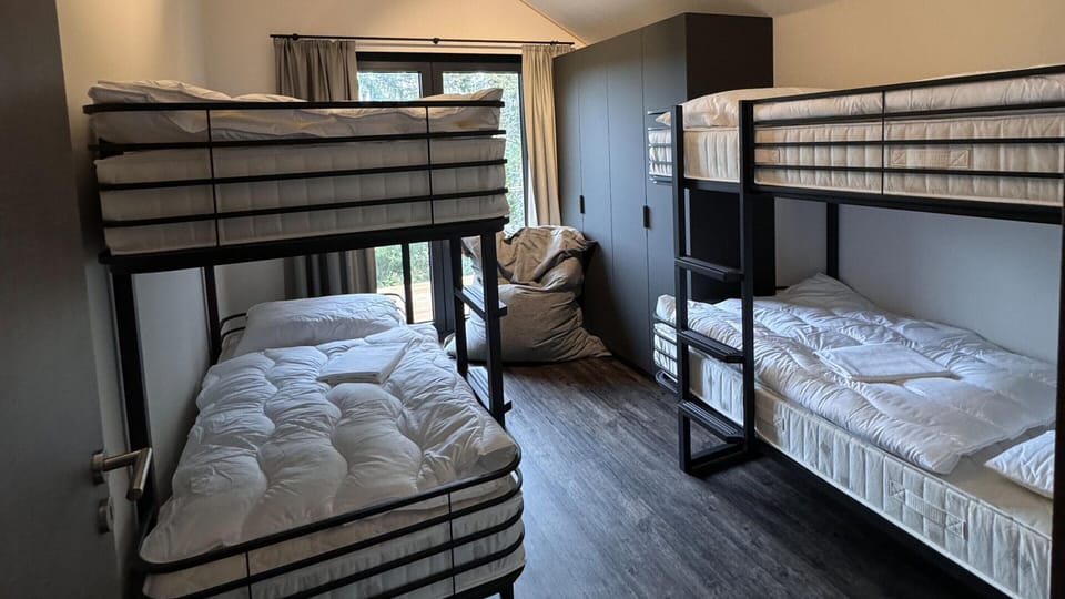 House | 3 bedrooms, individually furnished