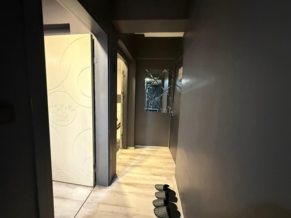 1 bedroom, desk, laptop workspace, free WiFi