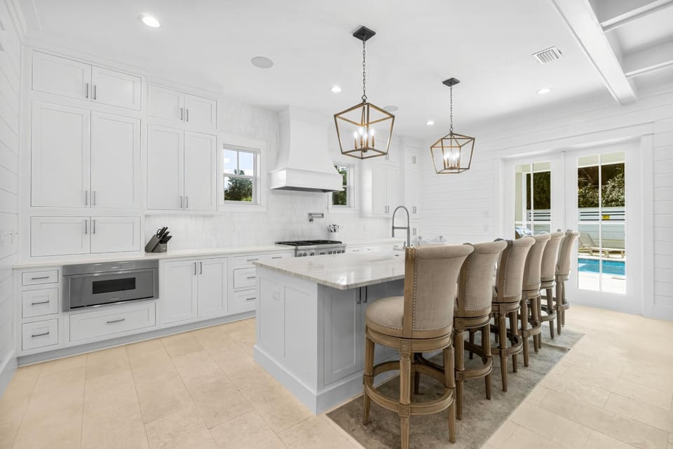 House, Private Pool | Private kitchen | Full-size fridge, microwave, oven, stovetop