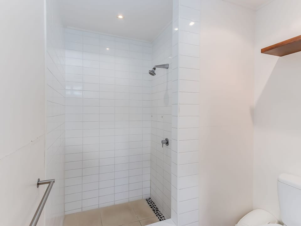 Luxe Oceanfront Haven with a Rooftop Spa Apartment in Kingscliff
