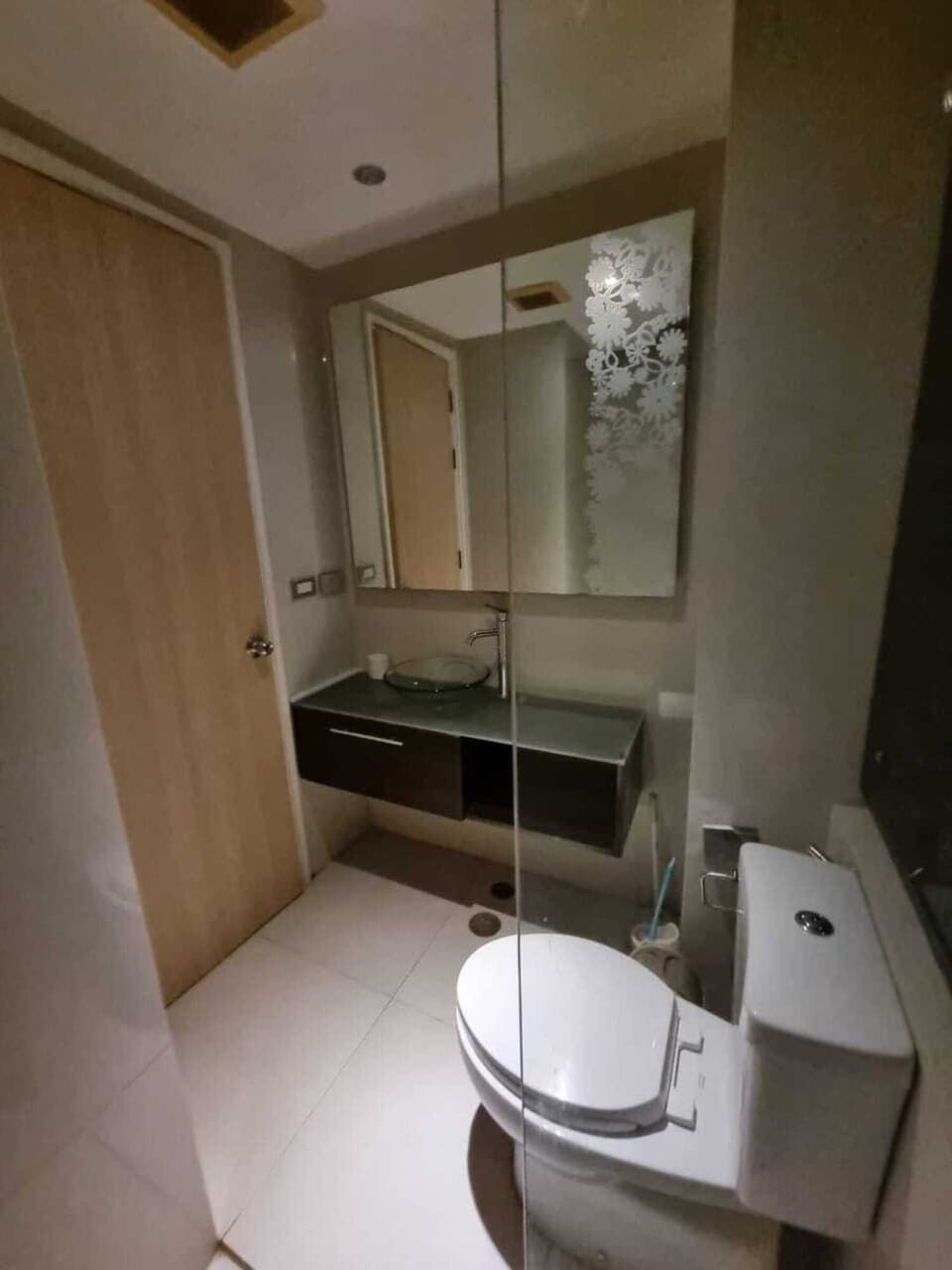 Apartment | Bathroom