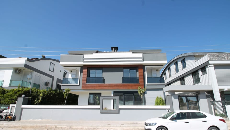 House | 3 bedrooms, desk, Internet