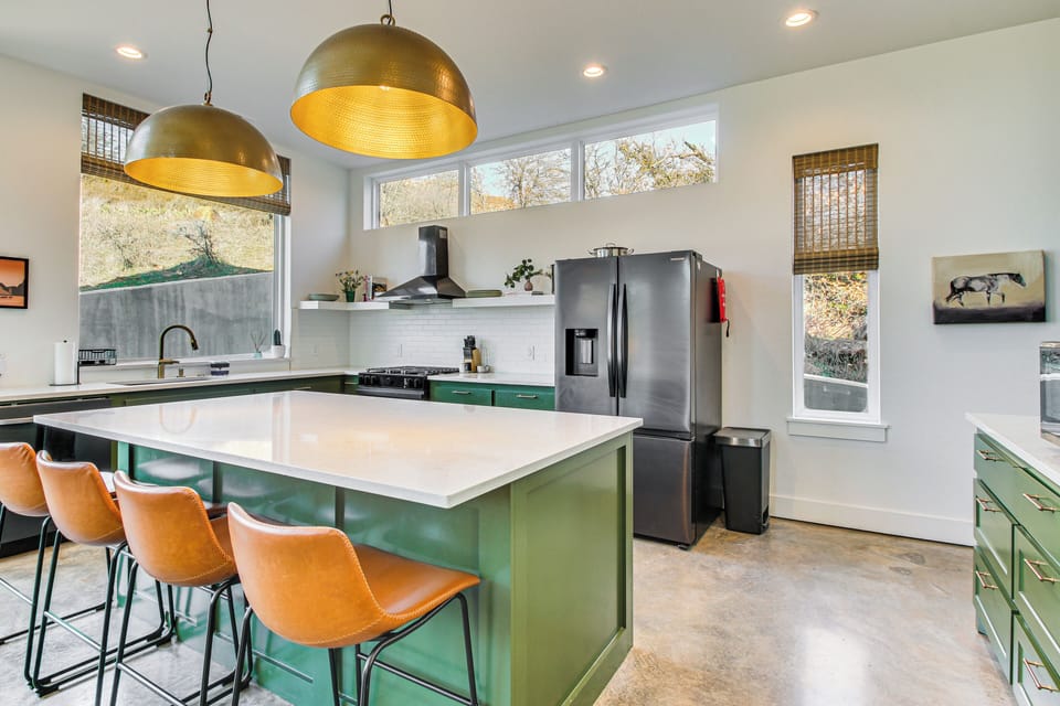House (4 Bedrooms) | Interior