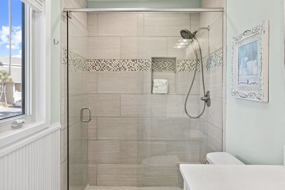 Sea Salt 2 Bedroom Condo Apartment in Miramar Beach