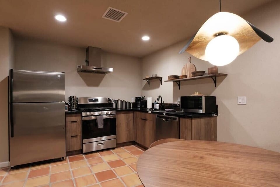 House, Mountain View (3 Bedrooms) | Private kitchen | Espresso maker, coffee/tea maker, electric kettle