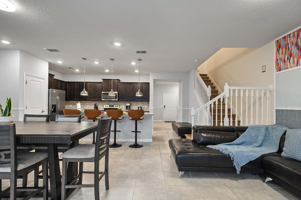 House, Multiple Beds, Pool Access, Pool View (3806LA WIR) | Interior