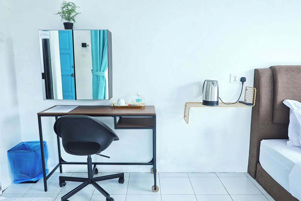 Standard Room | WiFi (free), bed sheets
