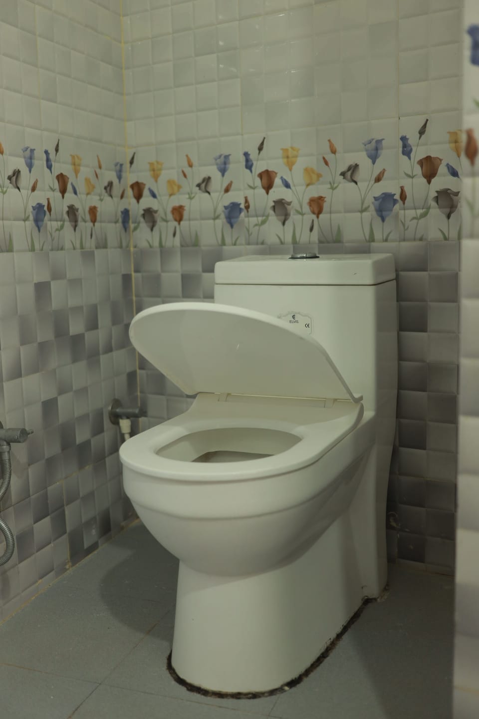 Basic Double or Twin Room, Hill View | Bathroom