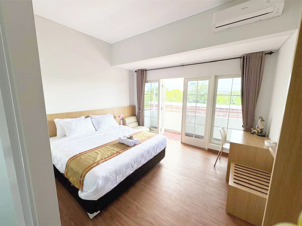 Deluxe Room | Free WiFi, bed sheets