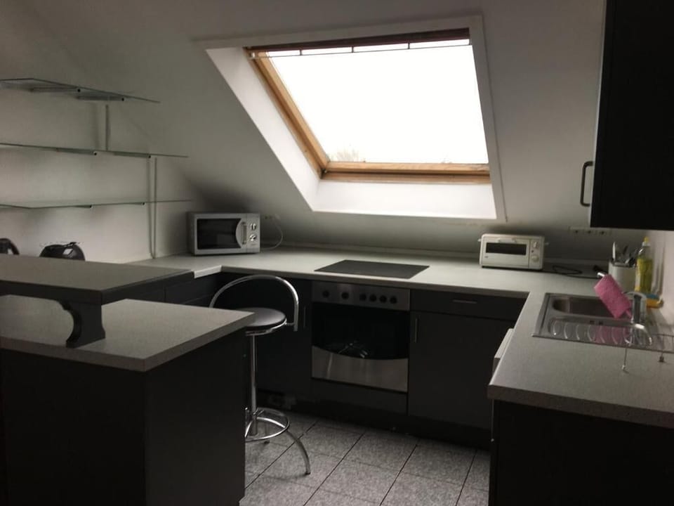 Condo, 2 Bedrooms | Private kitchen