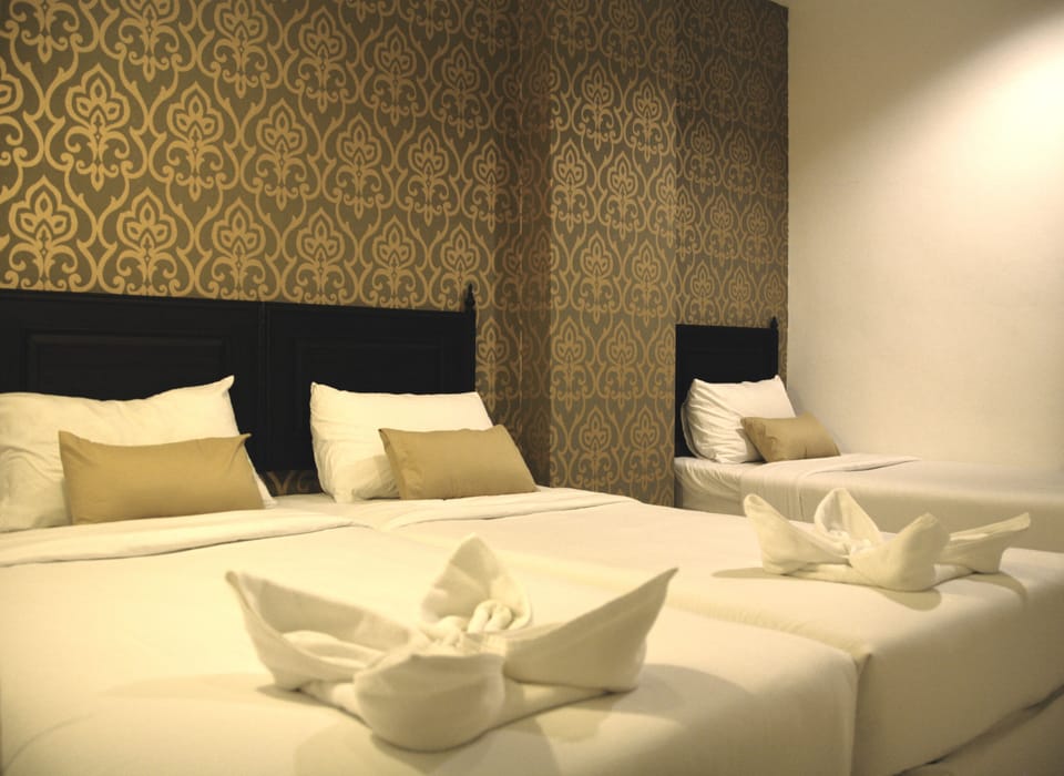 Family Room | In-room safe, individually decorated, blackout drapes, free WiFi