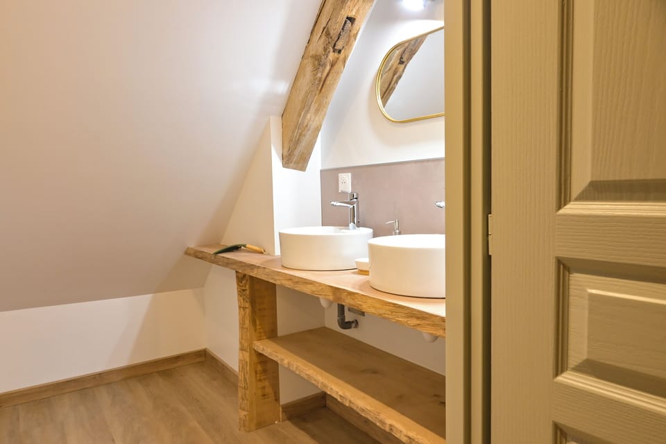Comfort Suite, Park View | Bathroom