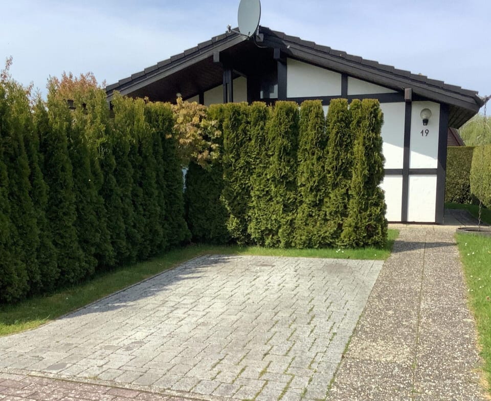 Bungalow | Exterior