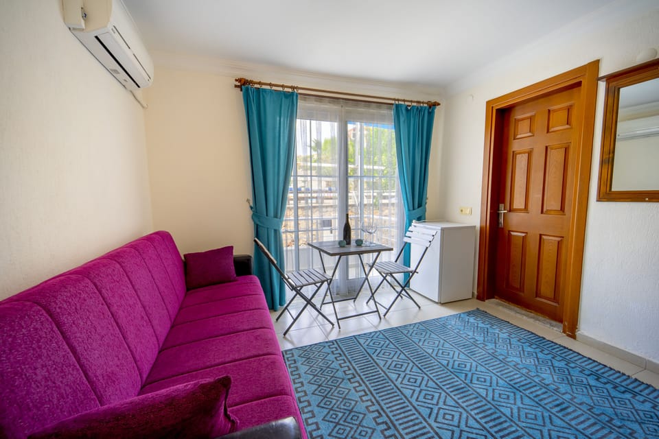 Standard Double or Twin Room | Free WiFi