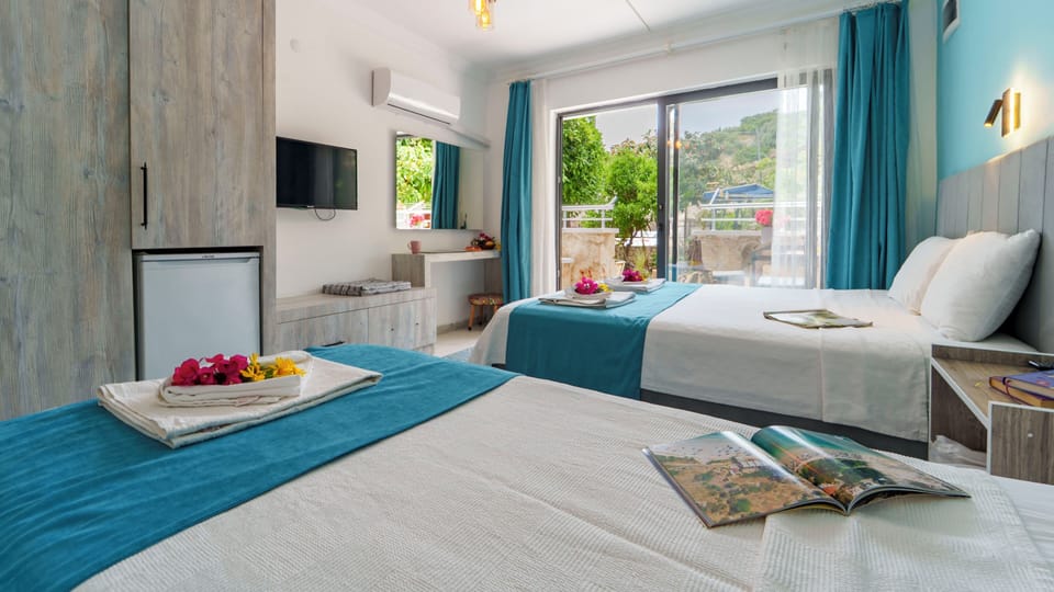 Standard Triple Room | Free WiFi