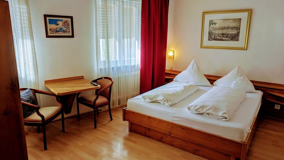 Traditional Double Room, Private Bathroom | Free WiFi