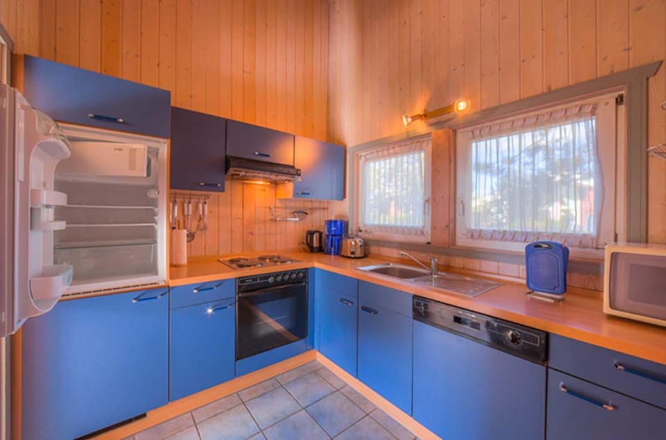 House | Private kitchen | Highchair