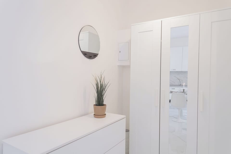 Apartment (1 Bedroom) | Bathroom | Shower, bidet