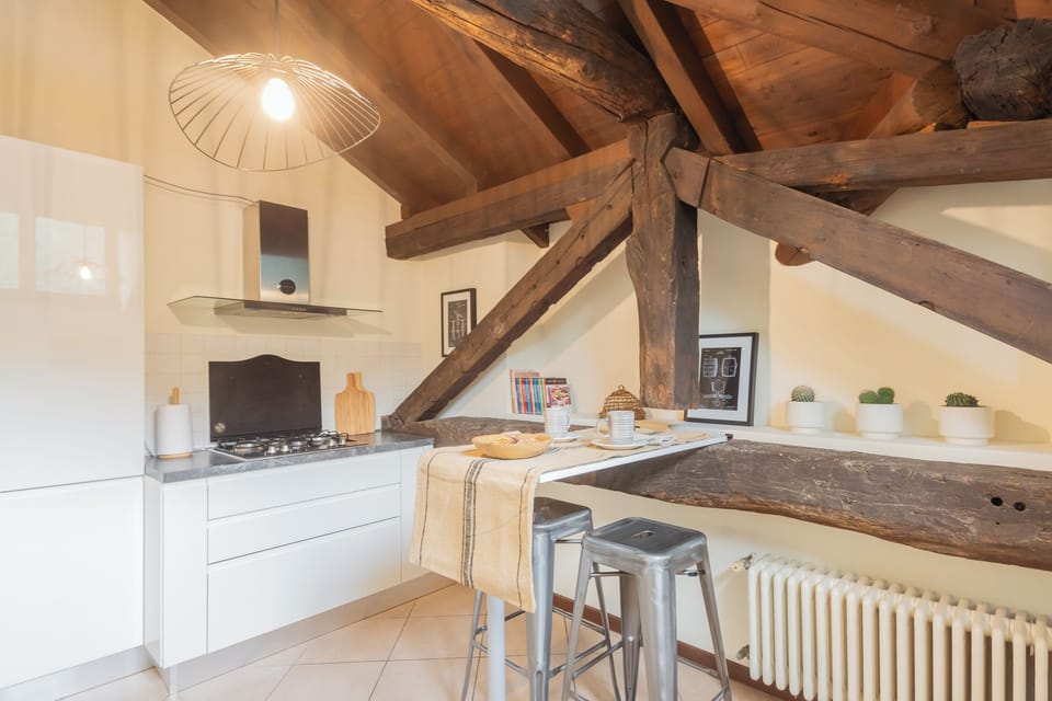 Apartment (2 Bedrooms) | Private kitchenette | Microwave, oven, espresso maker, electric kettle