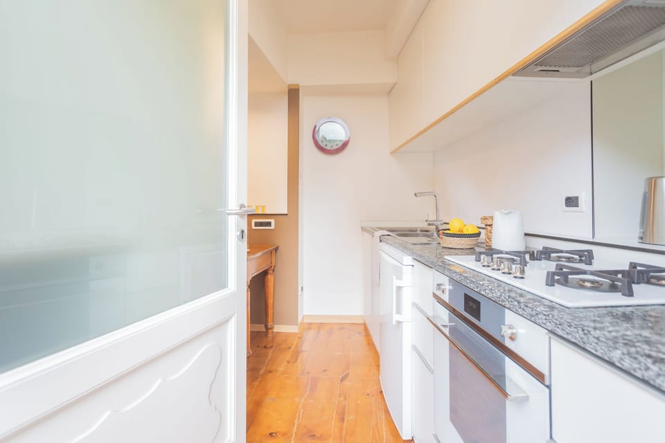 Apartment (1 Bedroom) | 1 bedroom, cribs/infant beds, bed sheets
