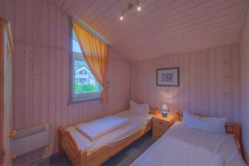 House | 2 bedrooms, individually furnished