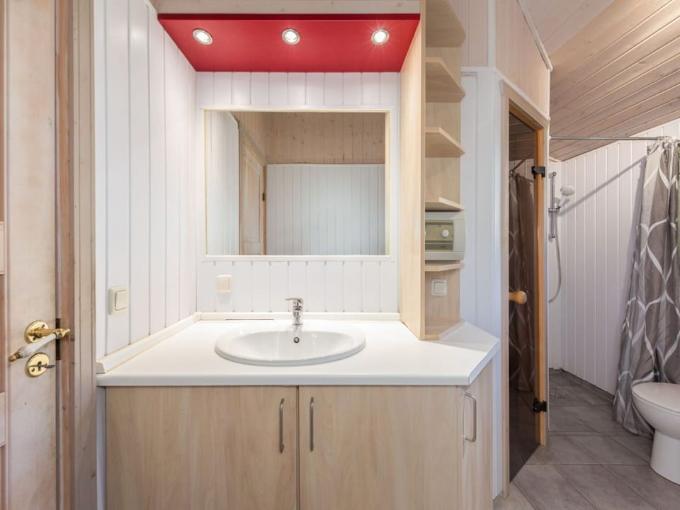 Ferienhaus mit Sauna im Ferienpark Mirow House in Mecklenburgische Seenplatte